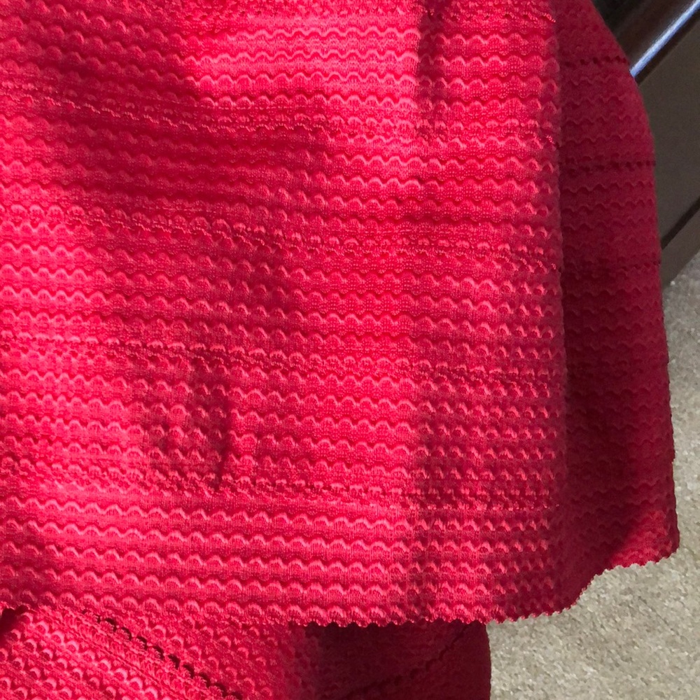 Strapless deep red dress - Picture 3 of 3